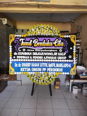 Papan Bunga di Rs Hermina